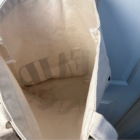 Vanity Fair Wrap Around Canvas Tote Bag LIKE NEW - Picture 4 of 4